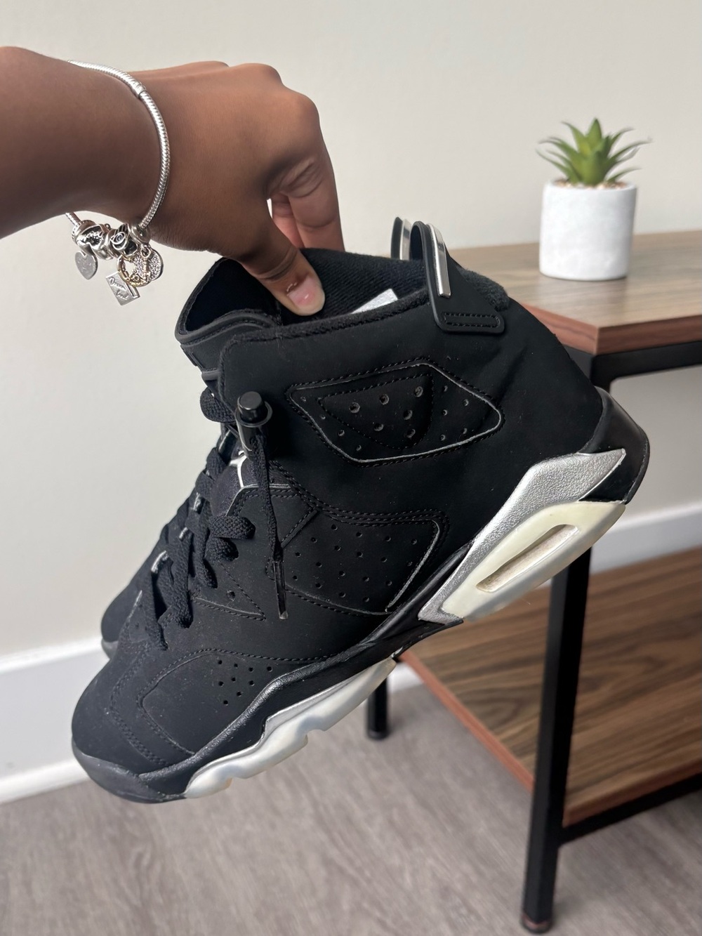 Jordan Retro Chrome